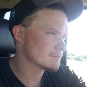 Meet your Posher, Devin